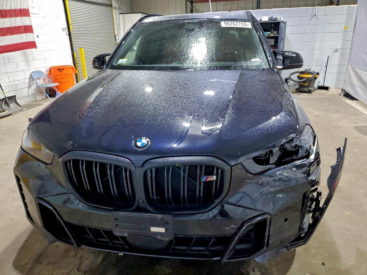 BMW X Series M60i Image 3