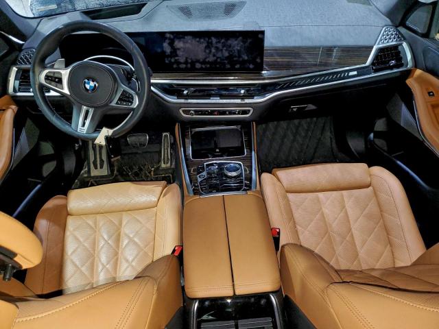 BMW X Series M60i Image 4