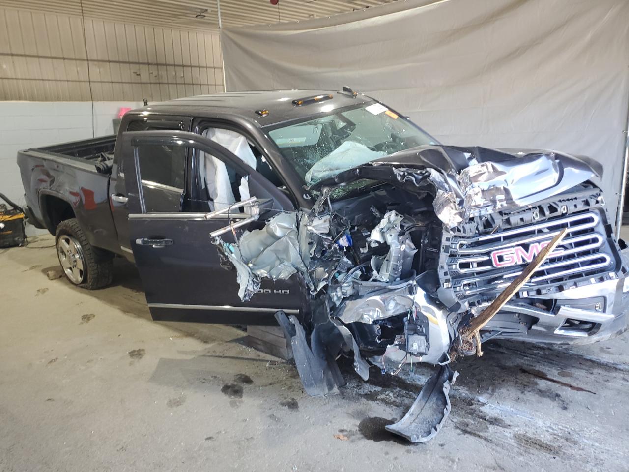 GMC Sierra K2500 Slt Image 8