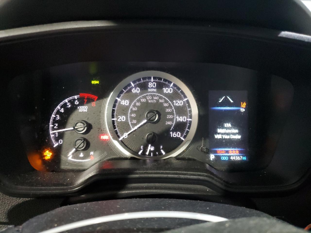 Toyota Corolla Le Image 12