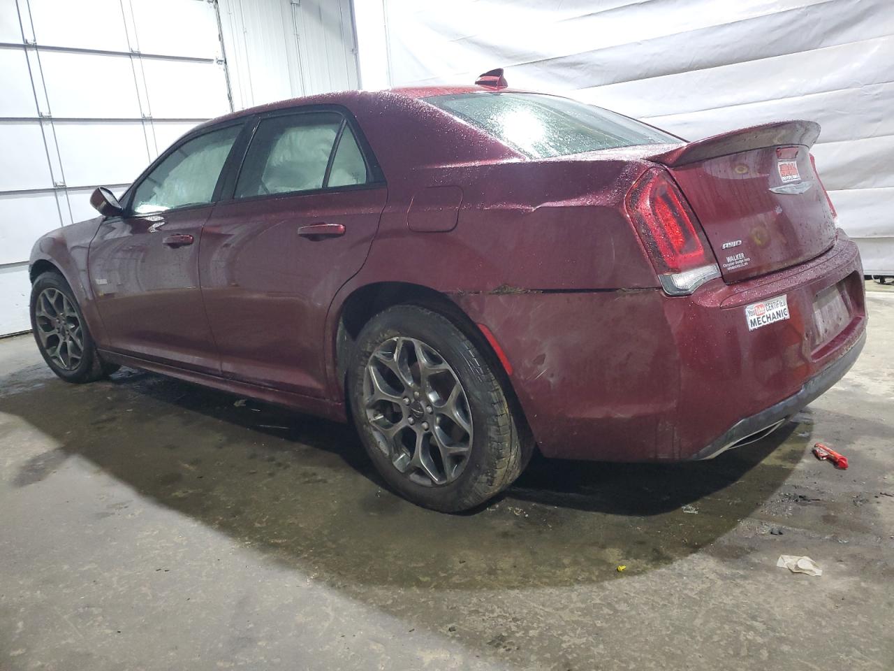 Chrysler 300 S Image 5