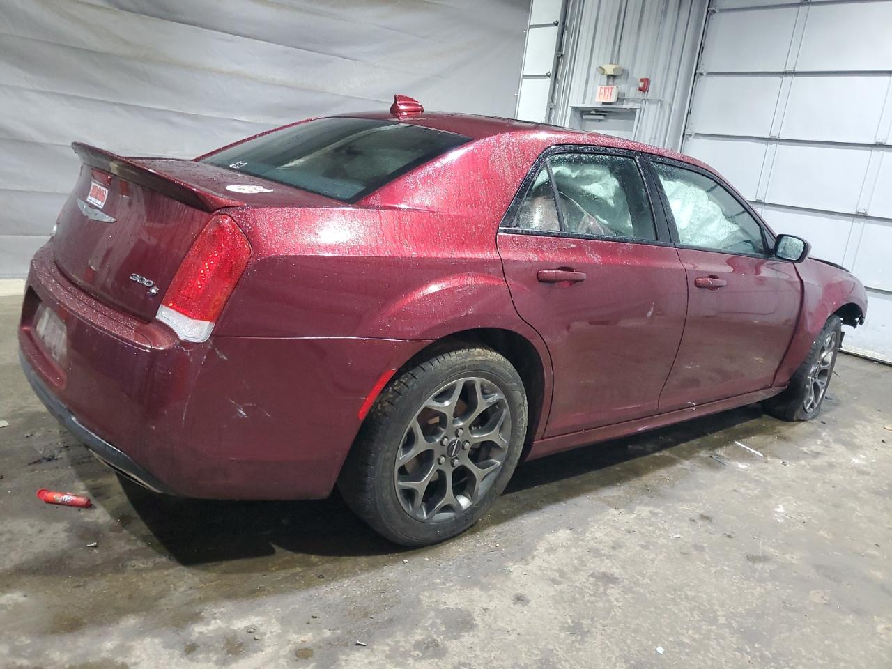 Chrysler 300 S Image 9