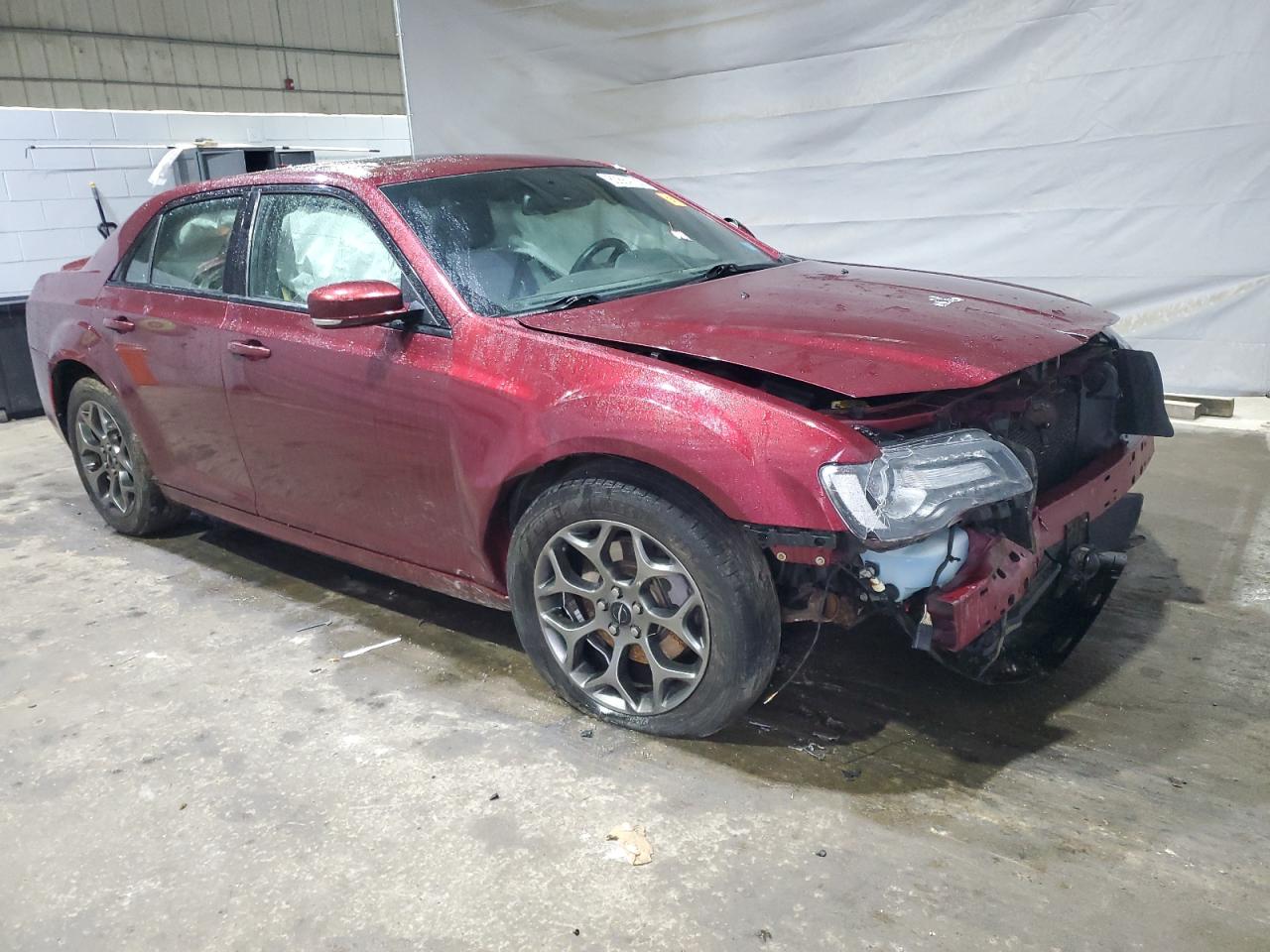Chrysler 300 S Image 4