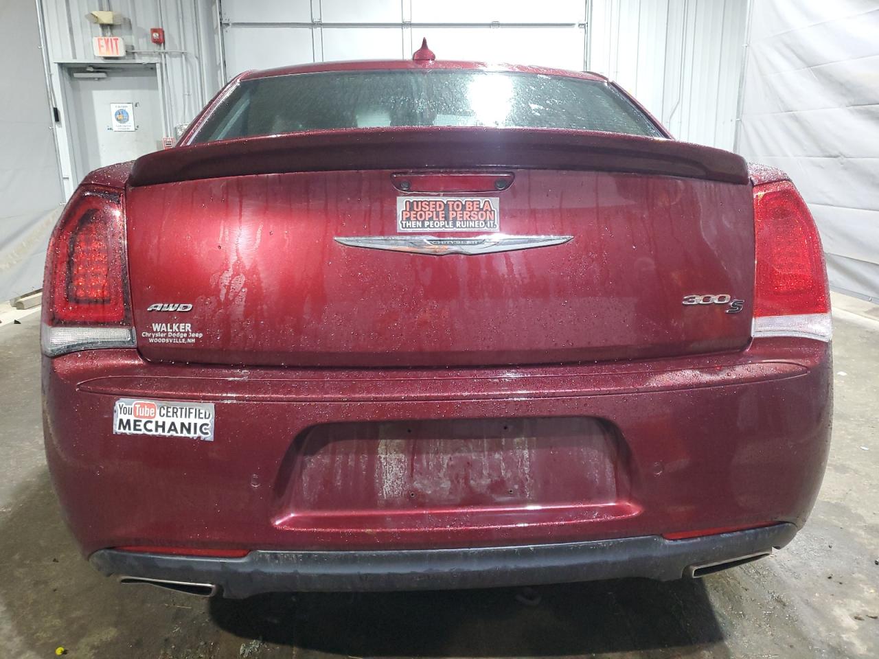 Chrysler 300 S Image 10