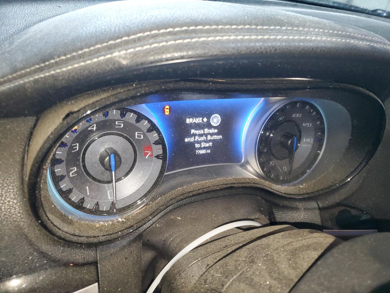 Chrysler 300 S Image 7