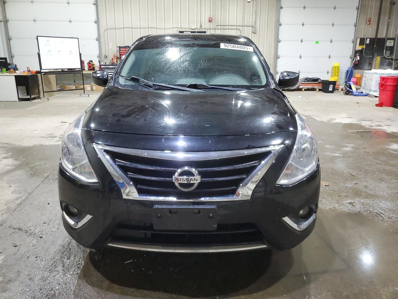 Nissan Versa S Image 12