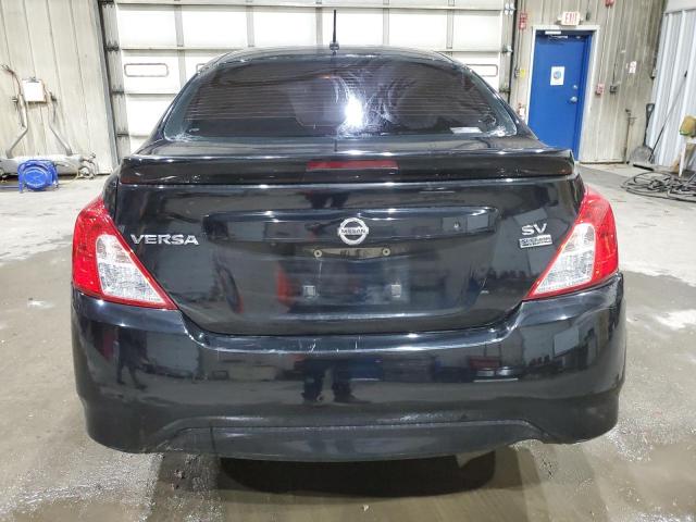 Nissan Versa S Image 3