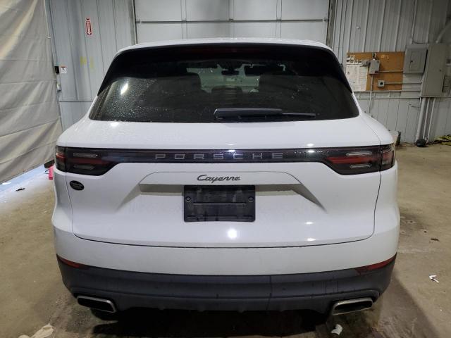 Porsche Cayenne Image 6