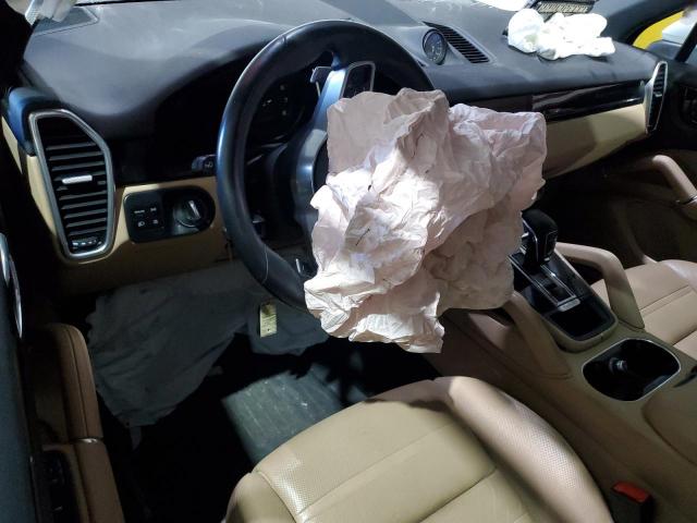 Porsche Cayenne Image 3