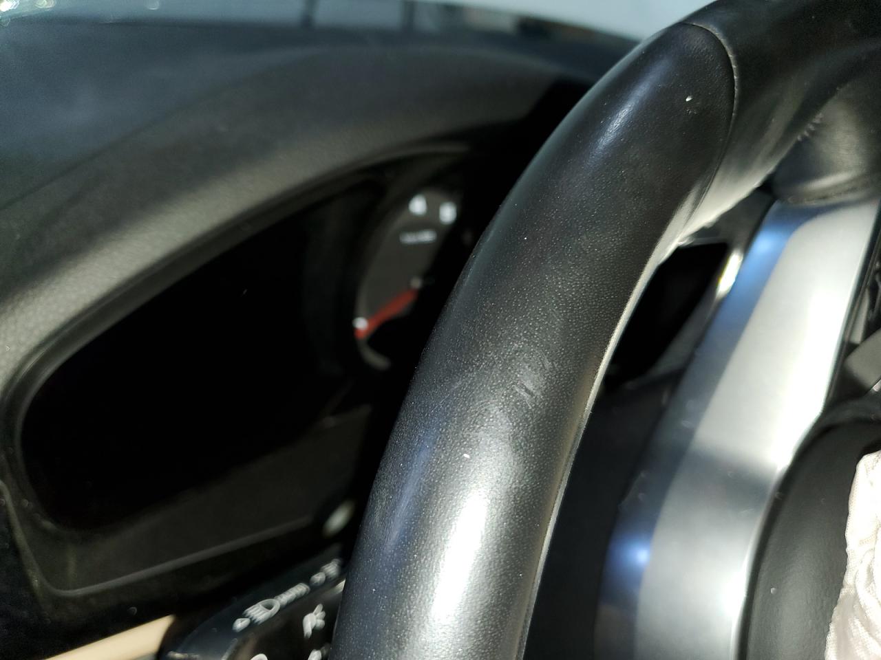 Porsche Cayenne Image 13