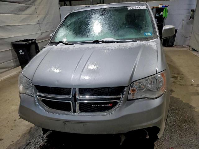Dodge Caravan Sxt Image 2