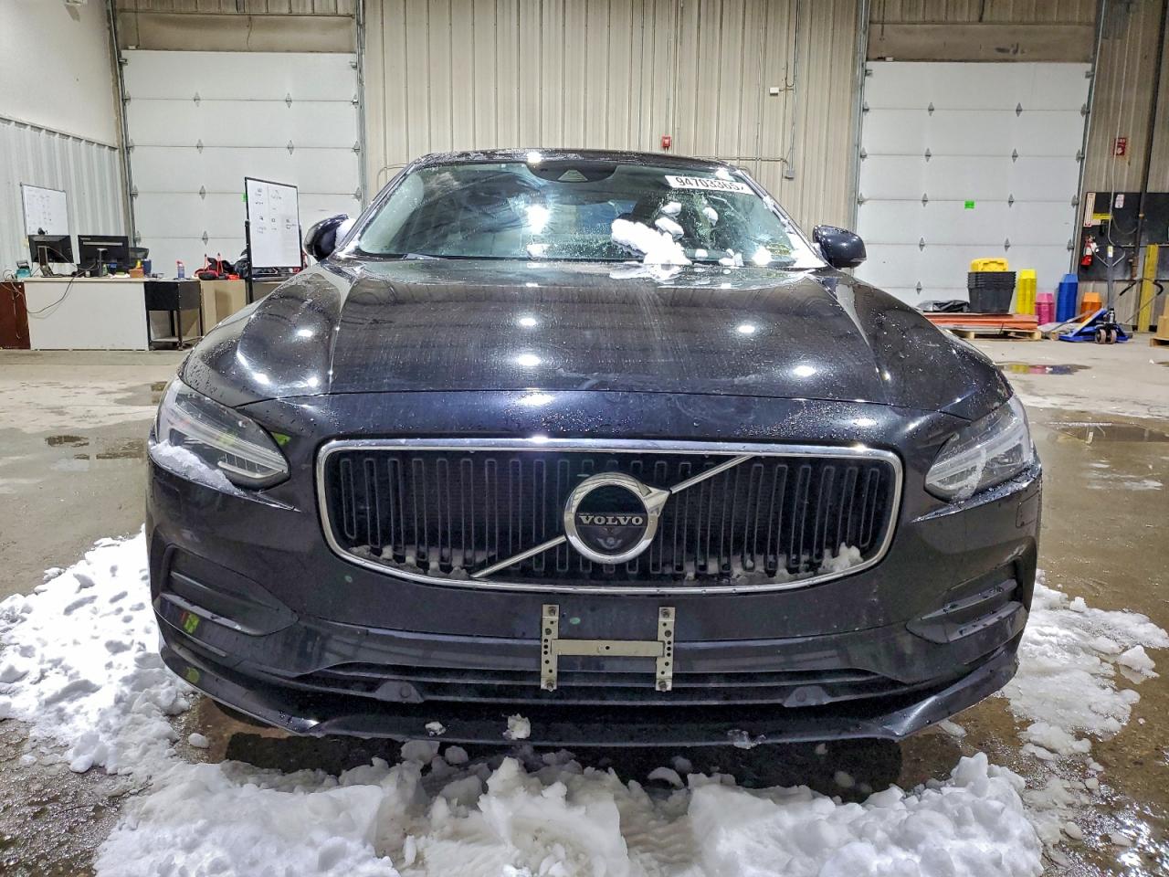 Volvo S90 T5 Momentum Image 12