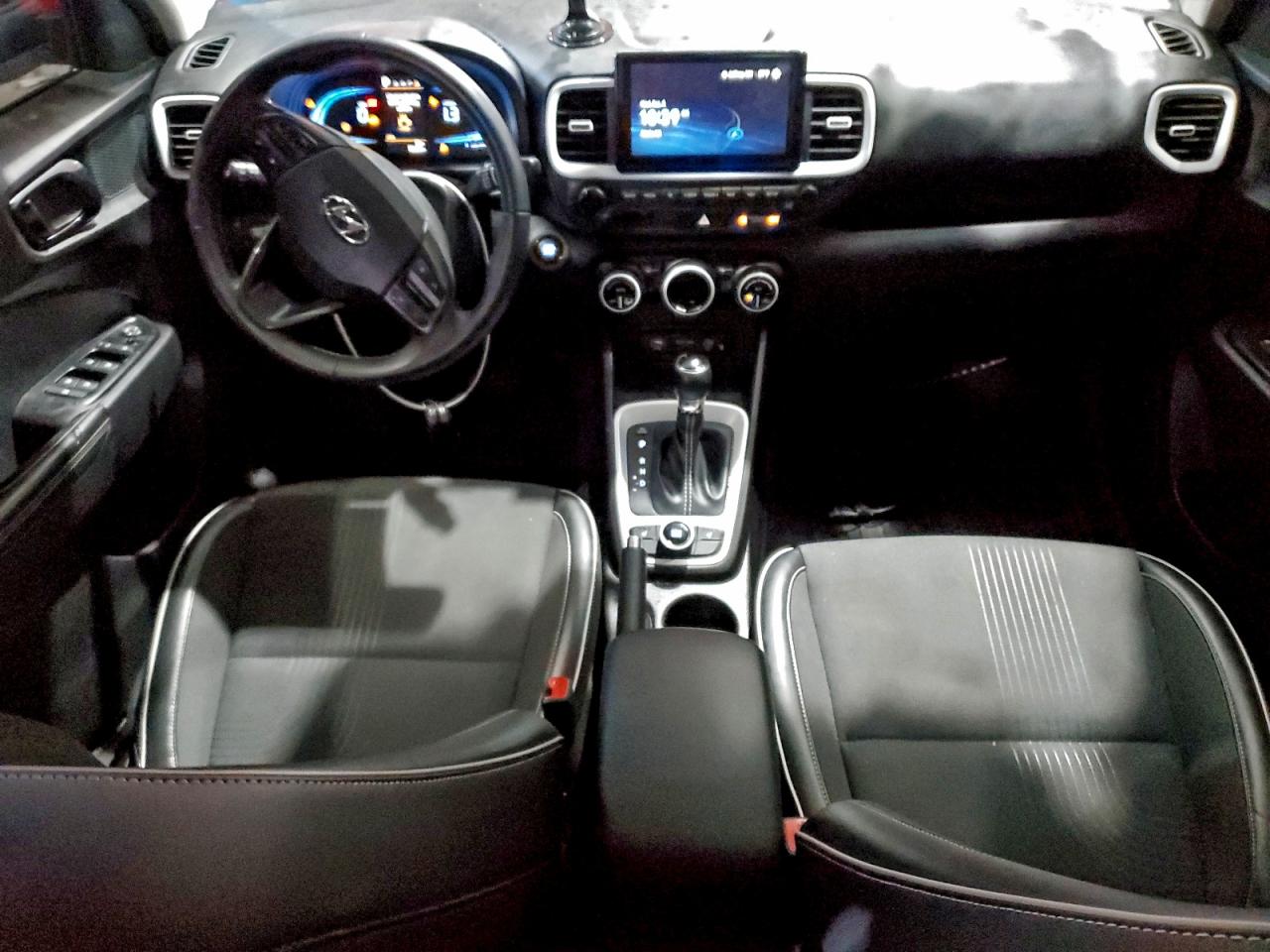 Hyundai VENUE Sel Image 5