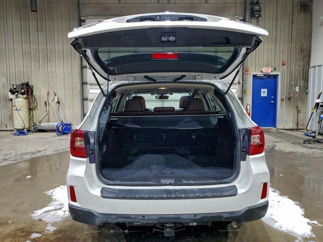 Subaru Outback Touring Image 12