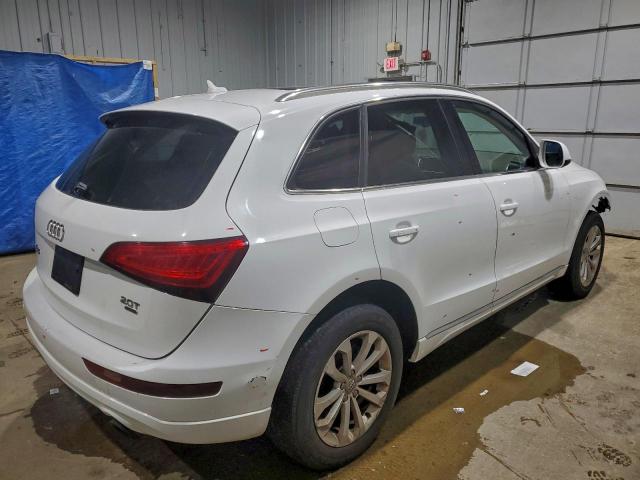 Audi Q5 Premium Plus Image 12