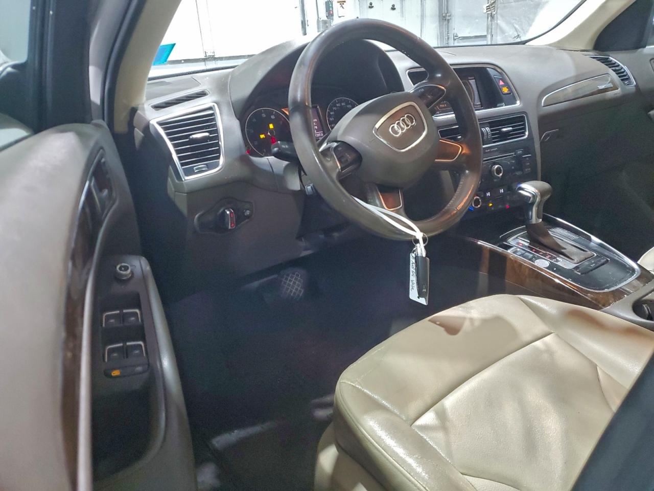 Audi Q5 Premium Plus Image 8