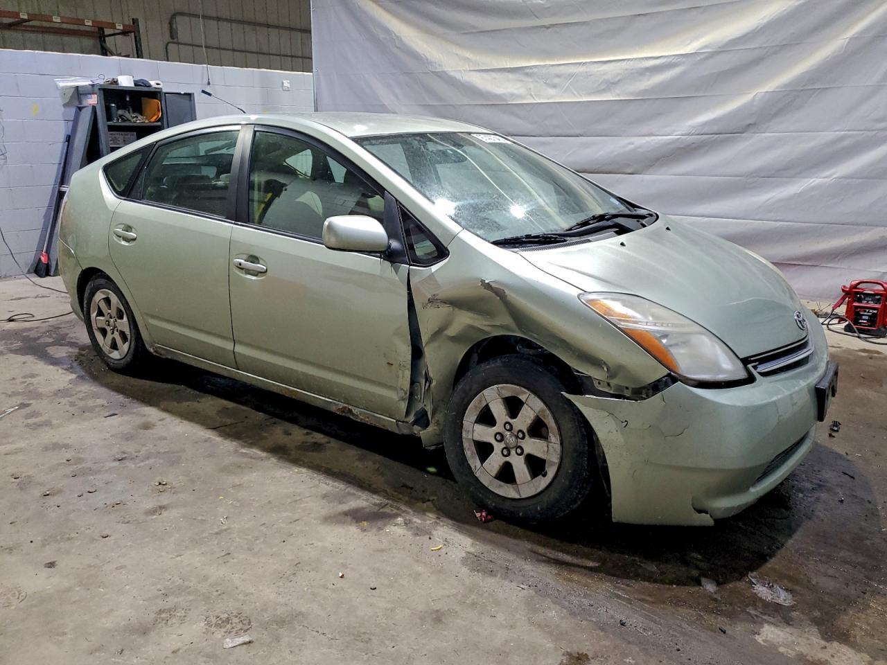 Toyota Prius Image 6