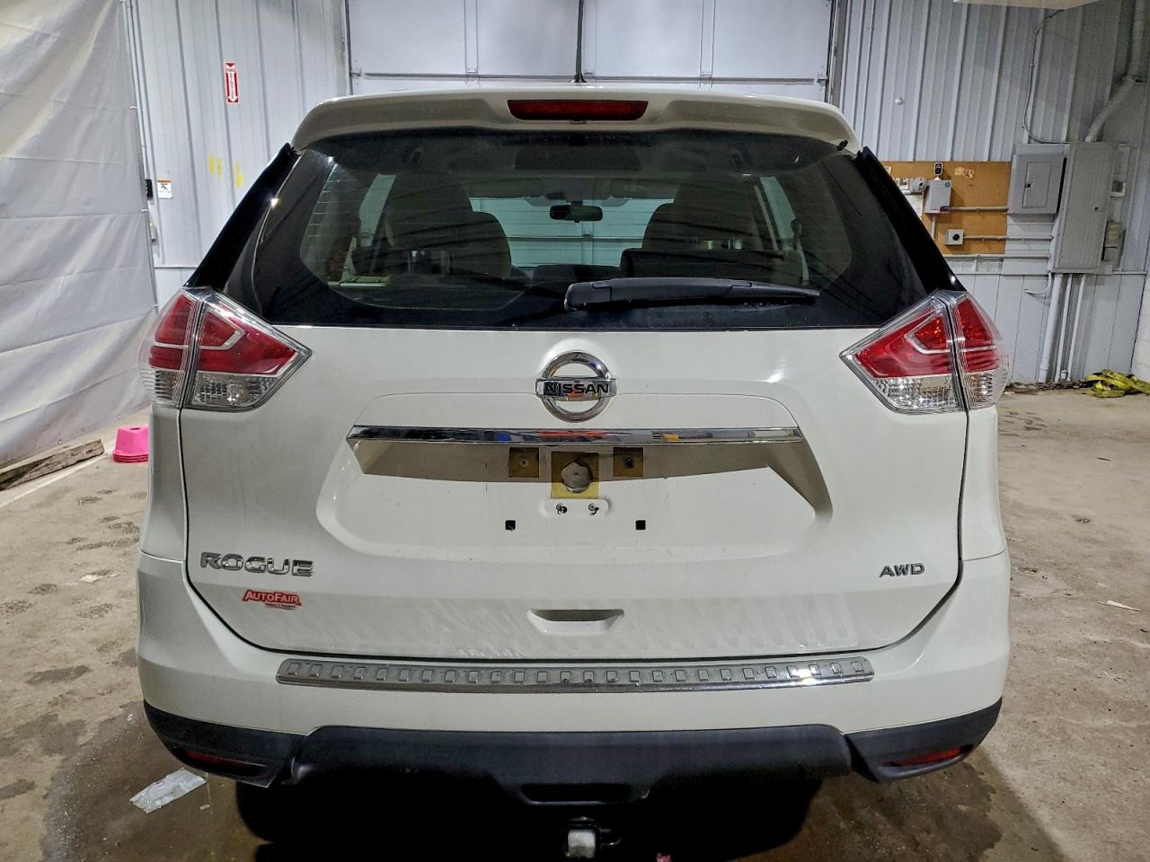 Nissan Rogue S Image 9