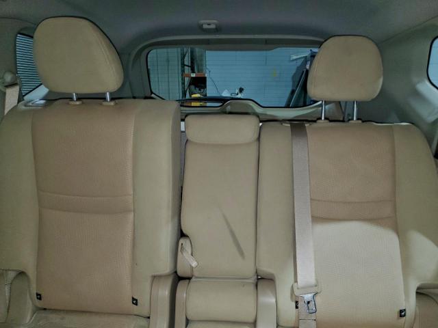 Nissan Rogue S Image 14