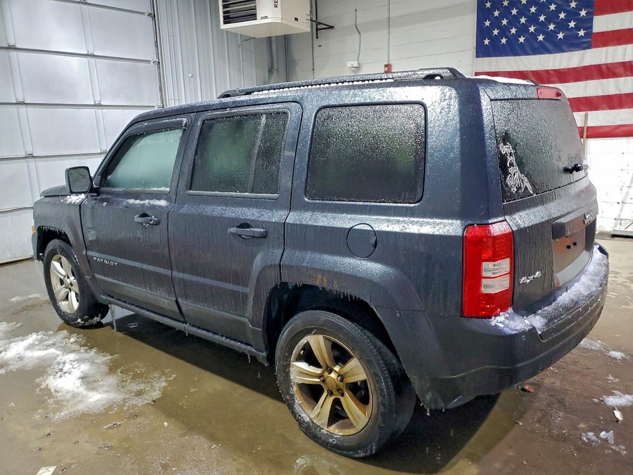 Jeep Patriot Latitude Image 2