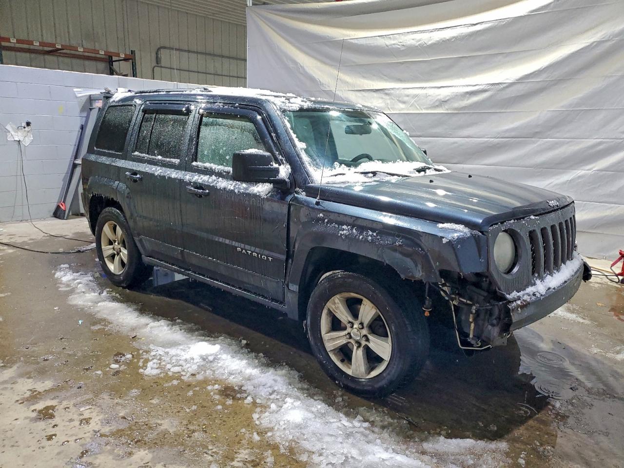 Jeep Patriot Latitude Image 3