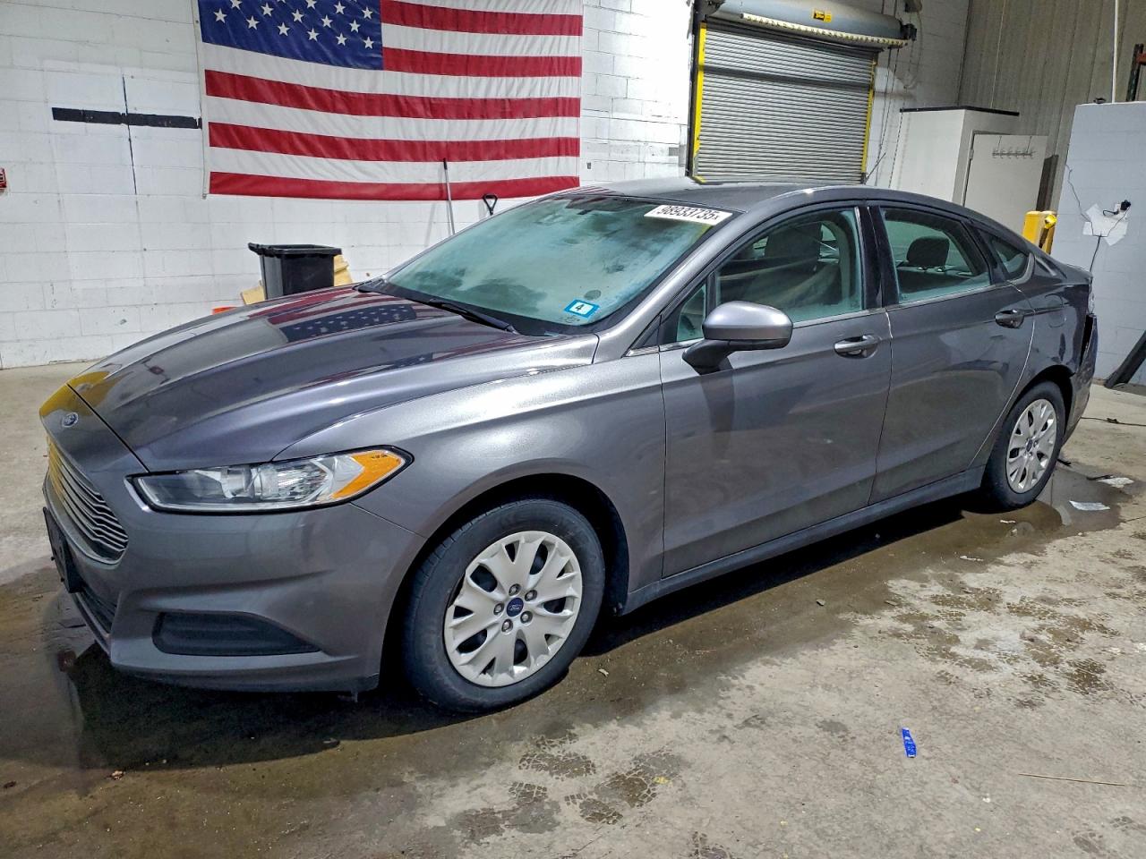 Ford Fusion S Image 1