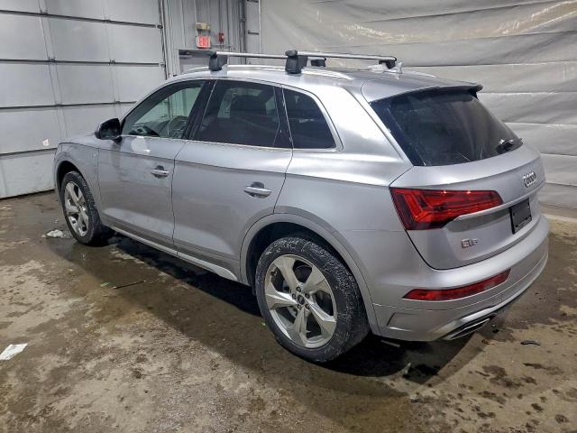 Audi Q5 Premium Plus 45 Image 3
