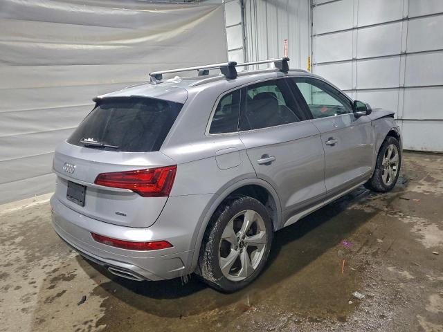 Audi Q5 Premium Plus 45 Image 4