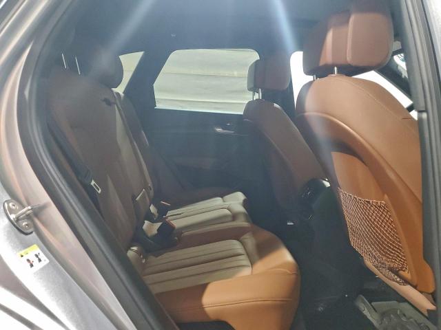 Audi Q5 Premium Plus 45 Image 2