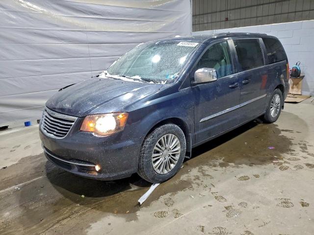  Salvage Chrysler Minivan