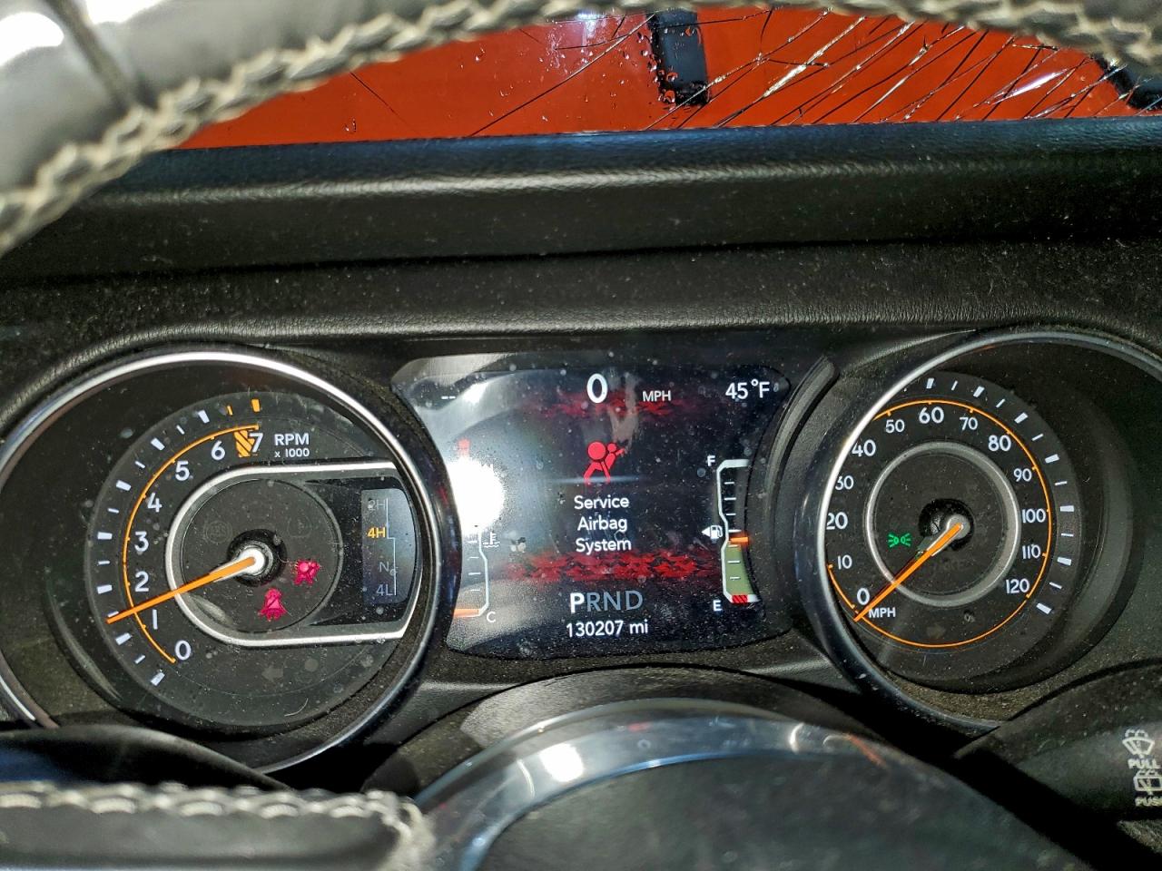 Jeep Wrangler Sahara Image 8