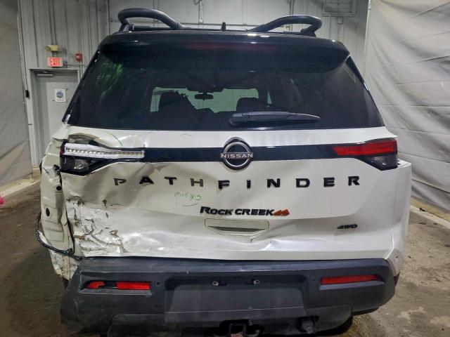 Nissan Pathfinder Sv Image 7