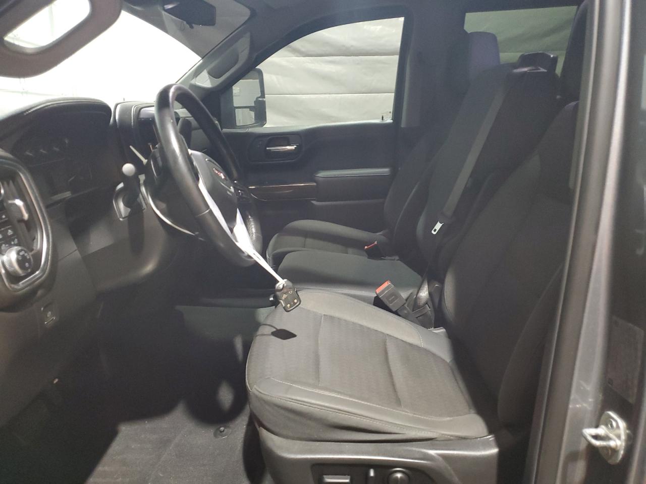 GMC Sierra K1500 Elevation Image 7