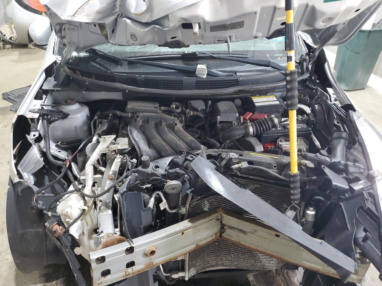 Nissan Versa S Image 9