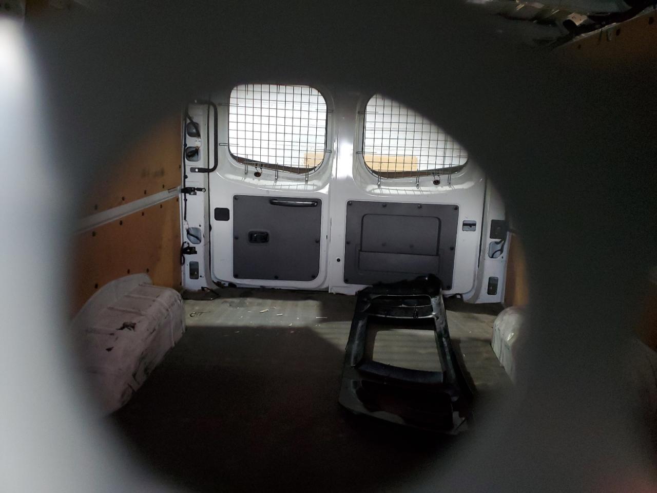 Nissan Nv 1500 S Image 2