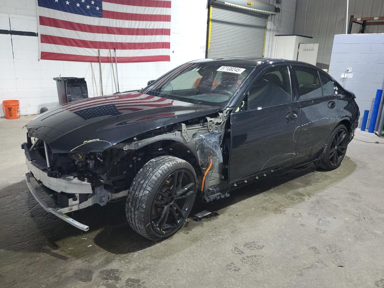 BMW 3 Series Image 1