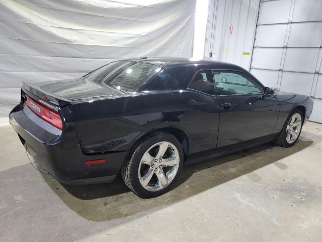 Dodge Challenger Sxt Image 2