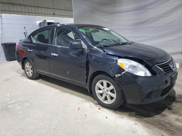 Nissan Versa S Image 4