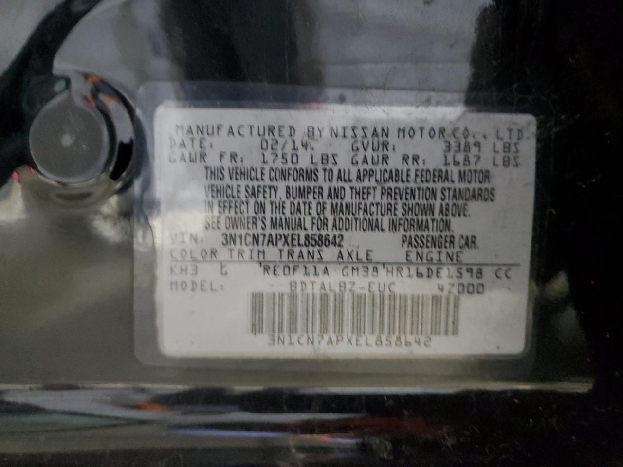 Nissan Versa S Image 8