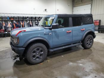  Salvage Ford Bronco