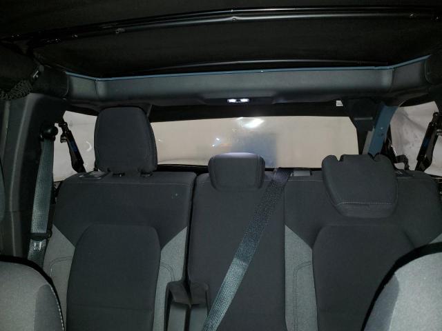 Ford Bronco Base Image 7