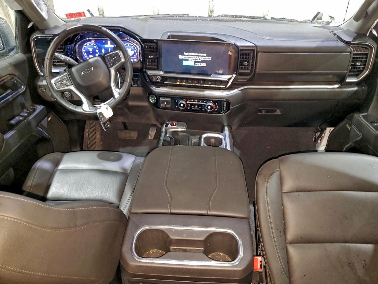 Chevrolet Silverado K1500 Rst Image 3