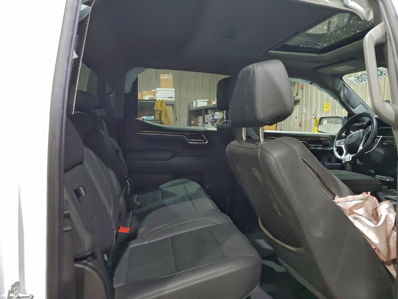 Chevrolet Silverado K1500 Rst Image 5