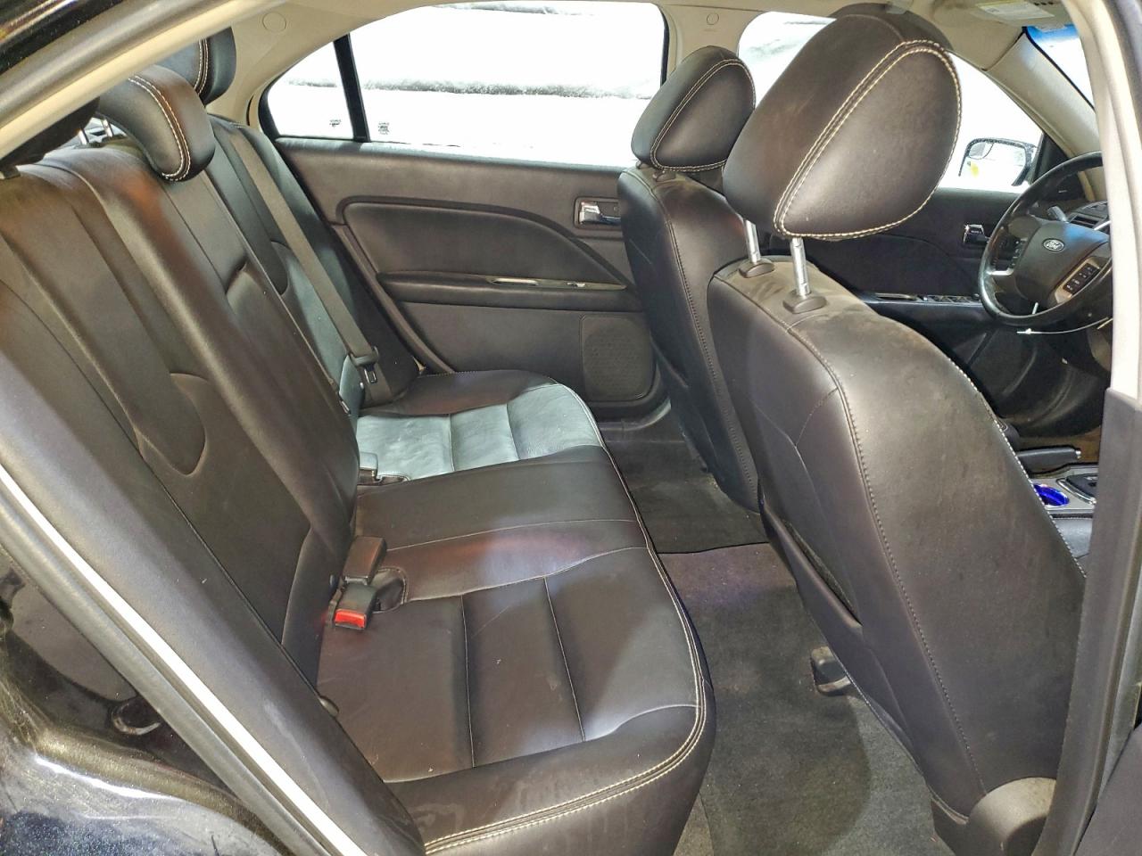 Ford Fusion Sel Image 11