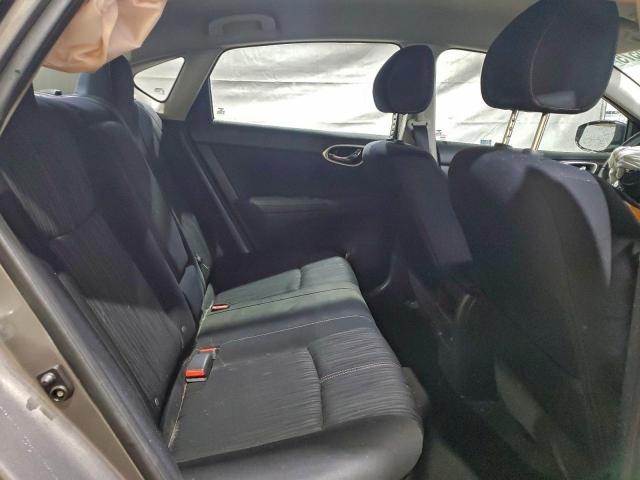 Nissan Sentra S Image 9