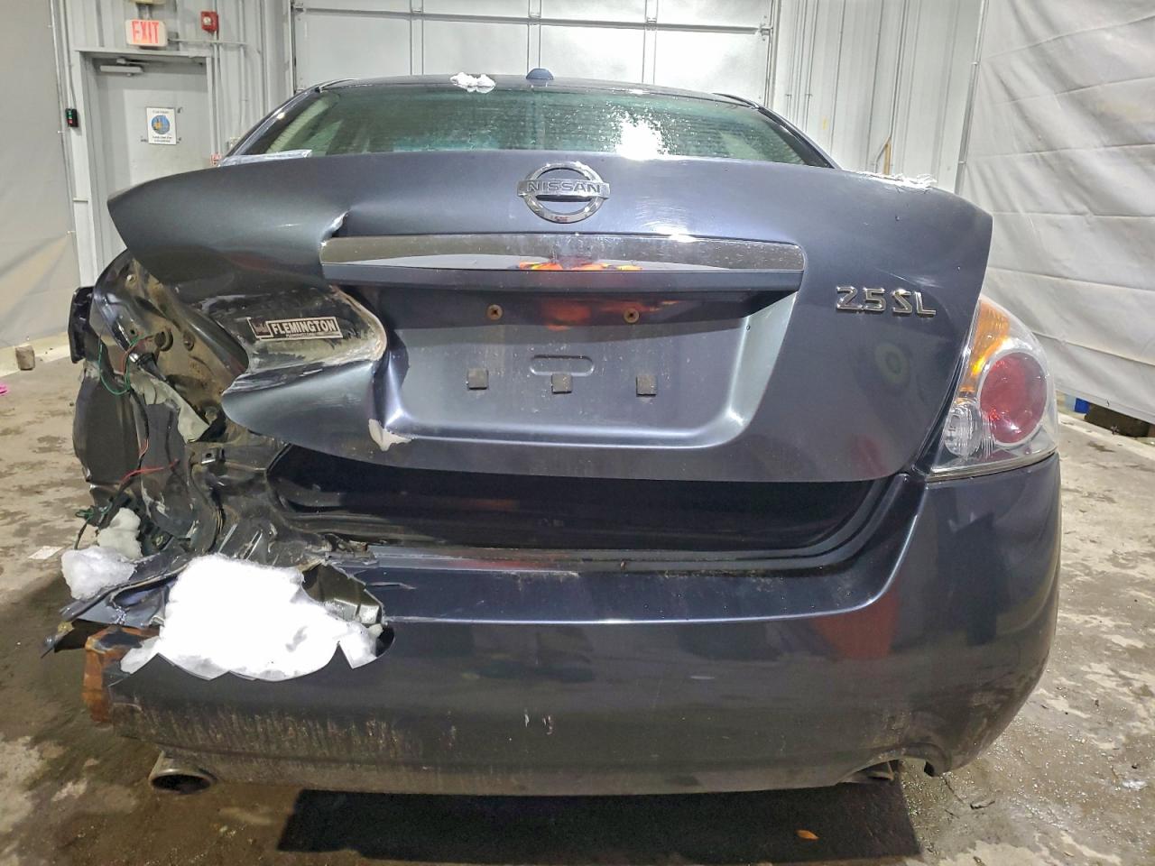 Nissan Altima 2.5 Image 10