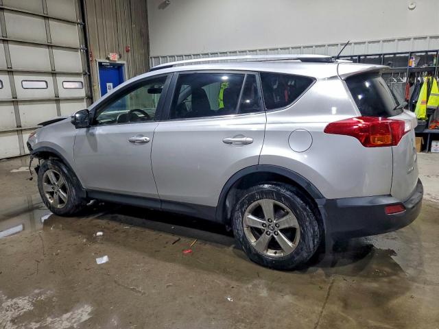 Toyota RAV4 Xle Image 8