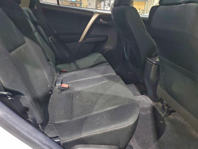 Toyota RAV4 Xle Image 6