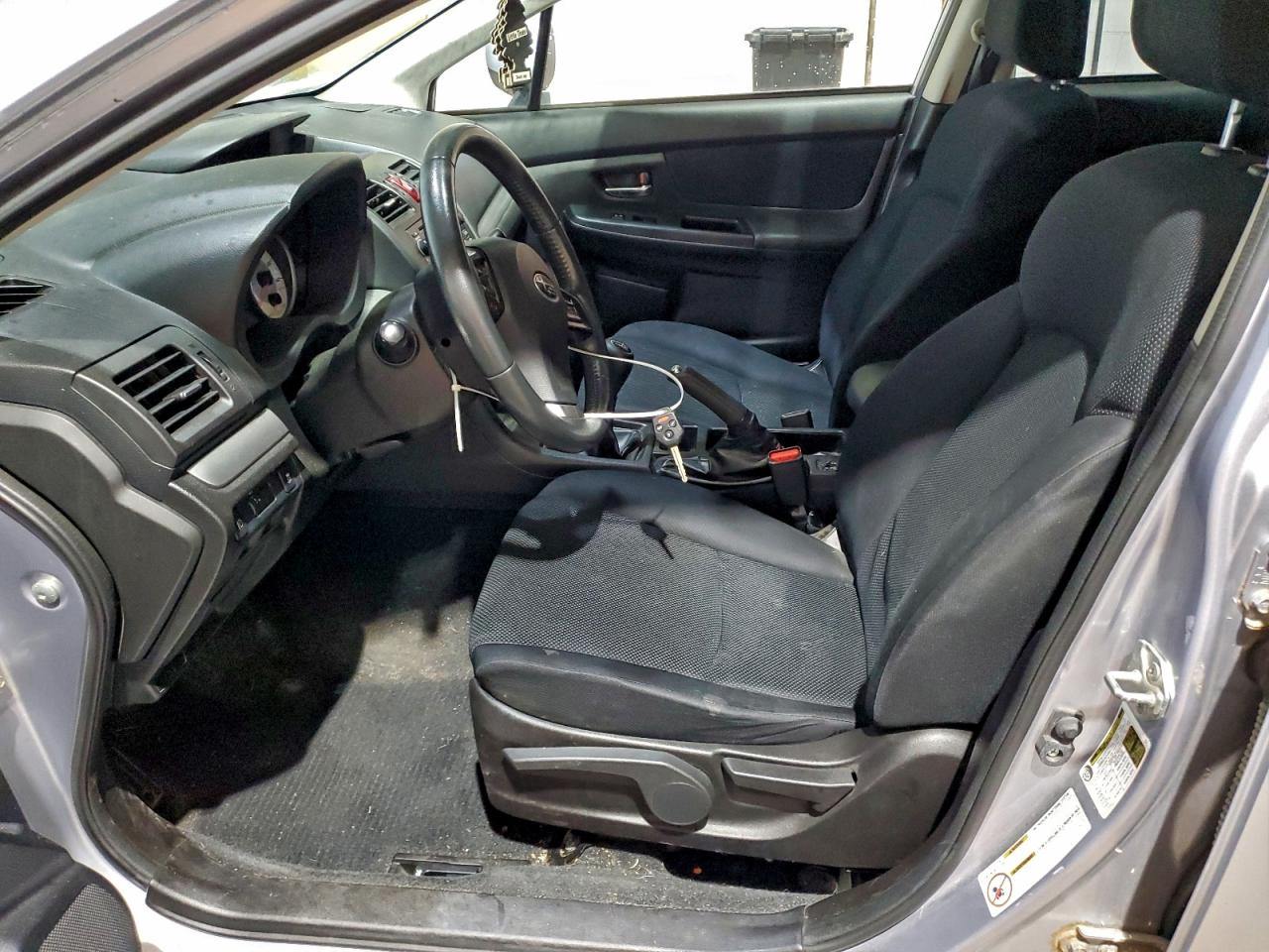 Subaru Impreza Premium Image 2