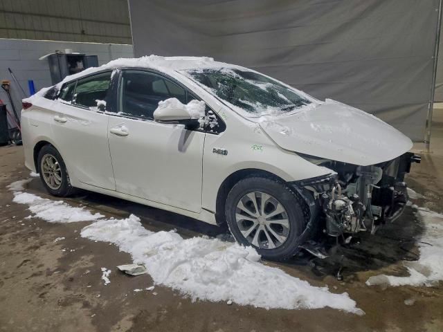 Toyota Prius Le Image 9